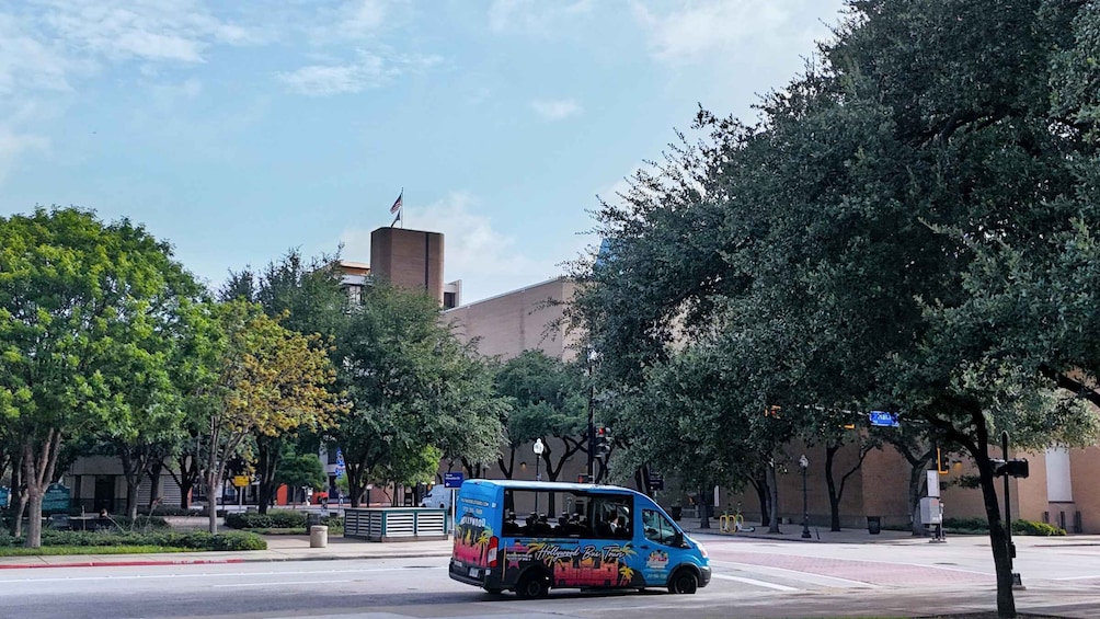 Dallas: 1 or 2-Hour Open-Air Van Tour 2