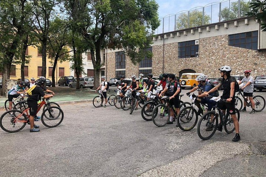 E-Bike tour and Wine tasting from Desenzano Inland 3
