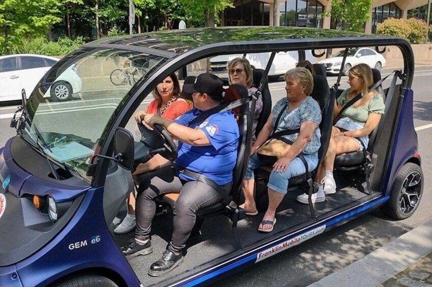 1 Hour Philadelphia Private Guided Tour by Deluxe Electric Car 1