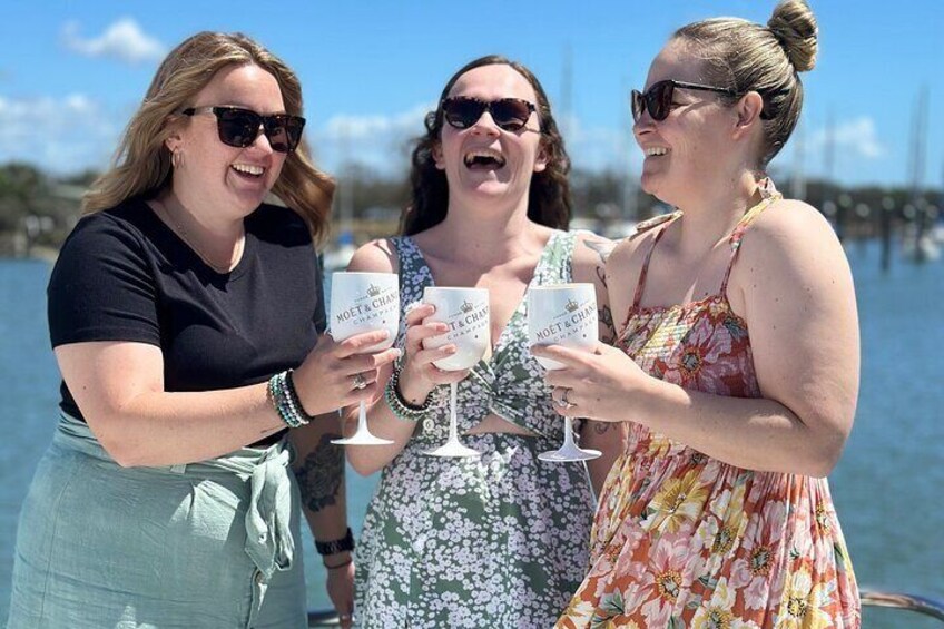 Morning Champagne River Cruise in Brisbane