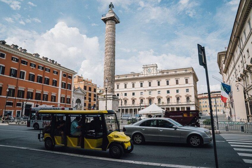 Piazza Colonna 2