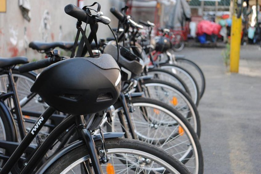 Frida Kahlo VIP [Museum Tickets Included] Bike, Markets & Churros 4