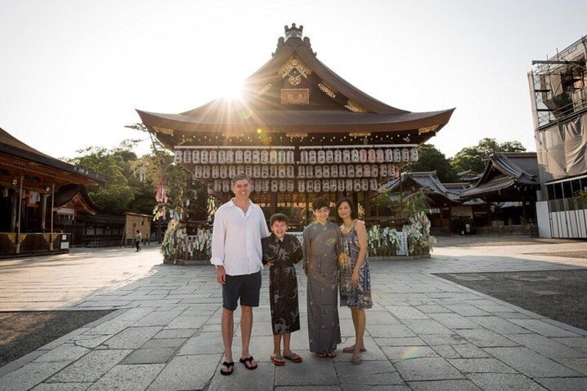 A traditional building with a curved roof and a large entrance. 5
