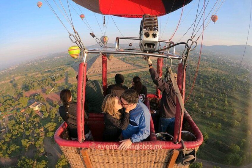 Hot Air Balloon Flight Over Teotihuacan 5