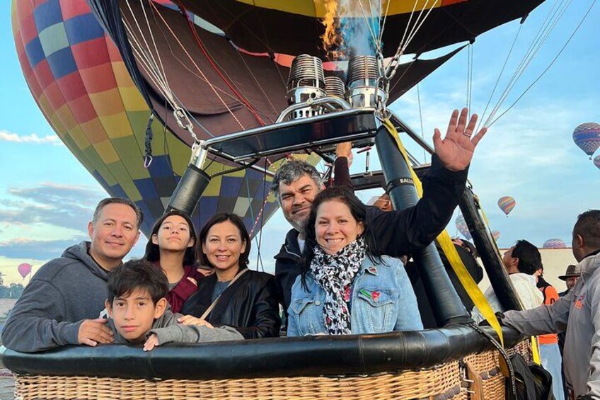 Hot Air Balloon Flight Over Teotihuacan 2