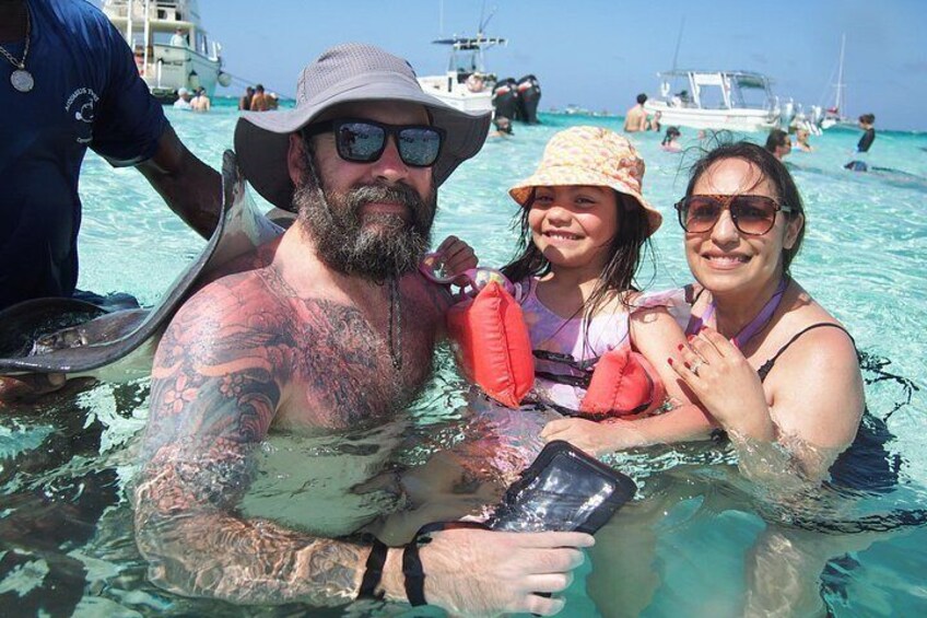 3-Stop Stingray City, Reef Snorkel & Starfish Point Tour 3