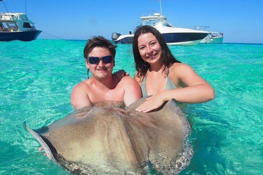 3-Stop Stingray City, Reef Snorkel & Starfish Point Tour 5