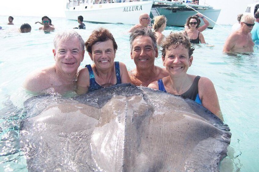 3-Stop Stingray City, Reef Snorkel & Starfish Point Tour 3