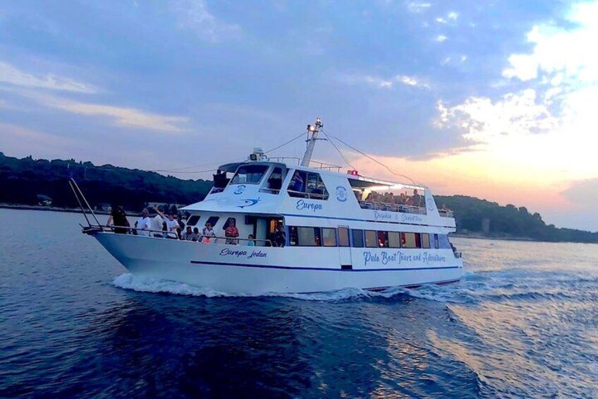 Brijuni All-Inclusive Boat Tour with Lunch, Drinks & Swim Stop 3