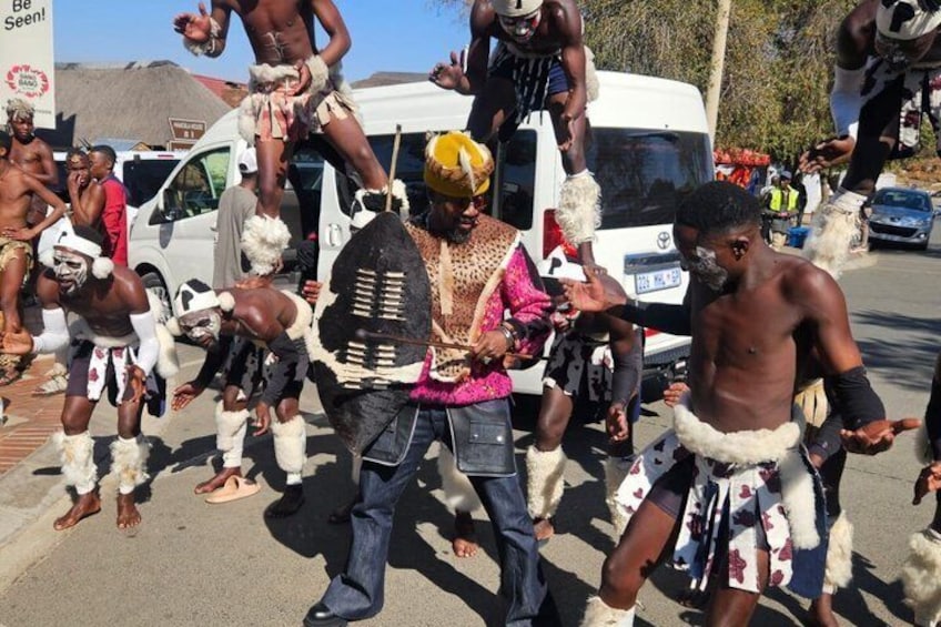 Best of Johannesburg: Hop-On Hop-Off Bus & Soweto Tour 4