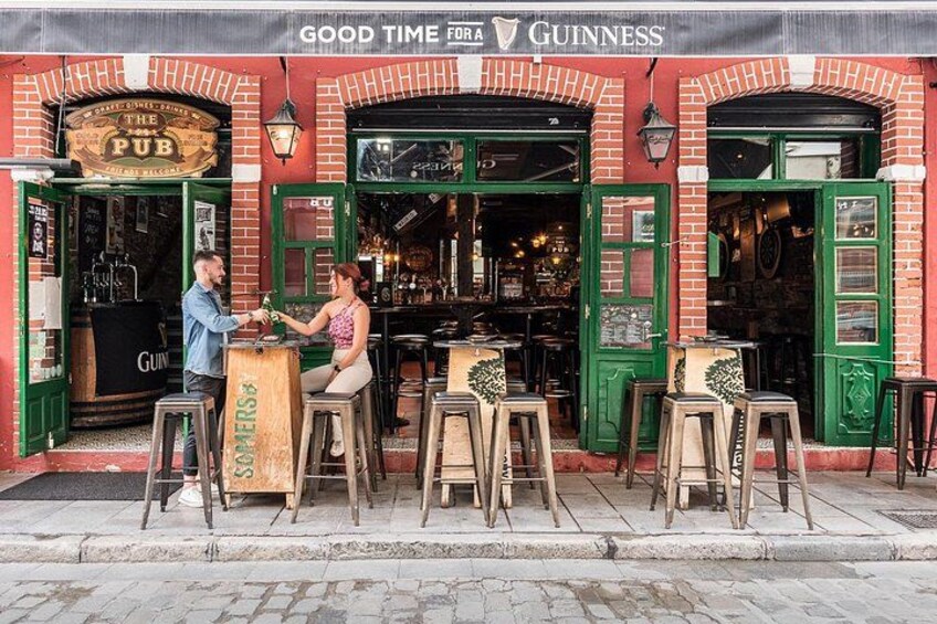 Friday Night Pub Crawl in Thessaloniki, Greece 4