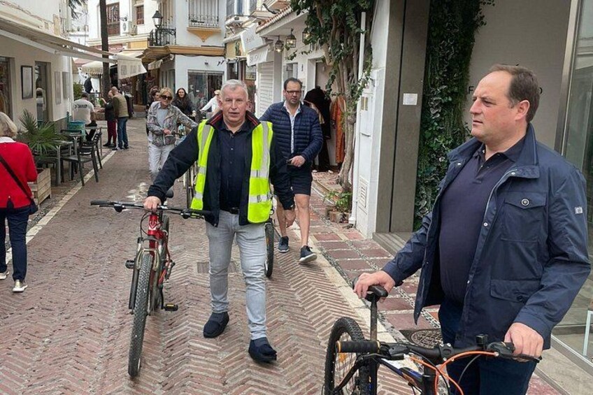 3-Hour Private Guided Bicycle Tour in Marbella 2
