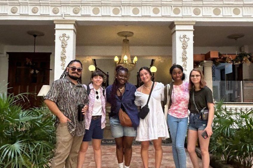 Amazing private Walking tour in Mérida 4