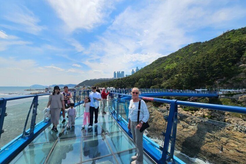 Busan Cruise Port – Premium Small Group Tour (Max 6 Guests) 2
