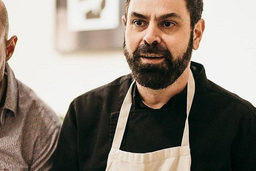 Market Tour, Cooking Class & Lunch with Chef in Lyon Studio 2