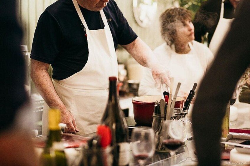 Market Tour, Cooking Class & Lunch with Chef in Lyon Studio 4