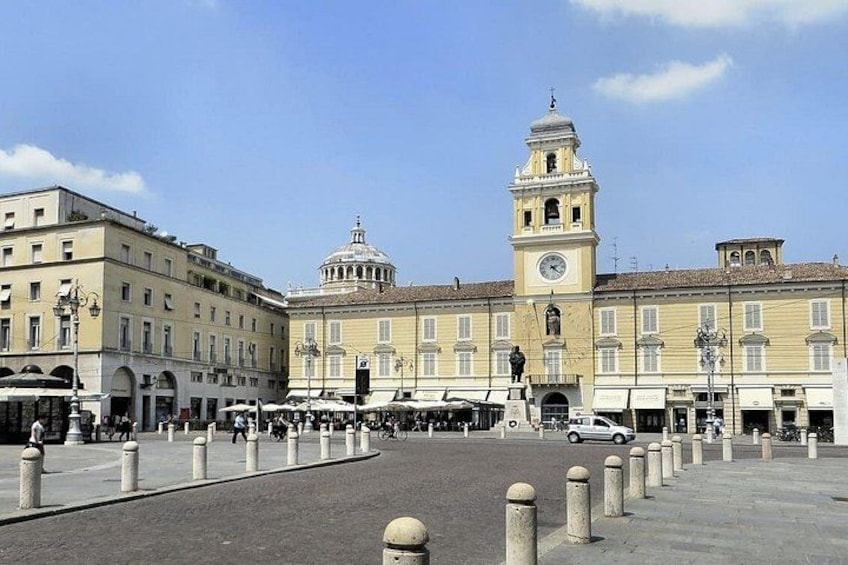 Parma 2 Hour Guided Group Walking Tour 5