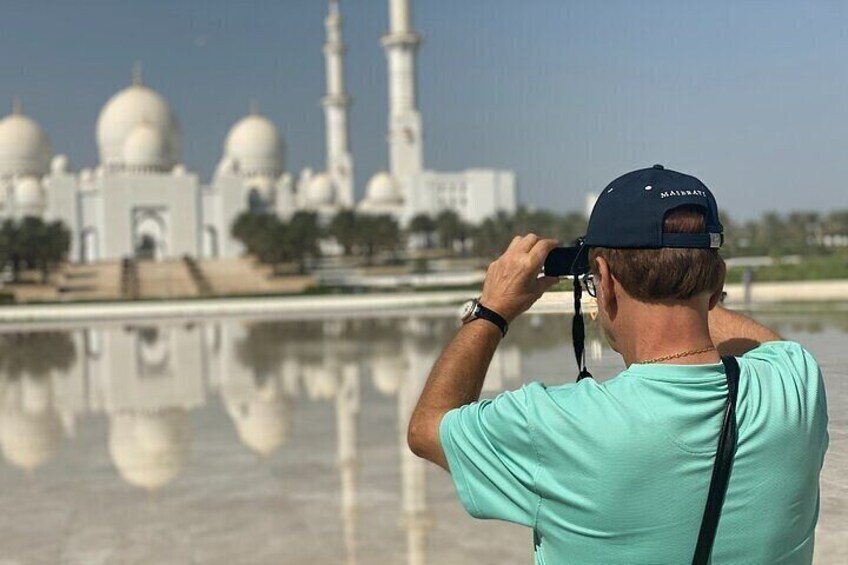 Private Full-Day Abu Dhabi City Tour with a Local!