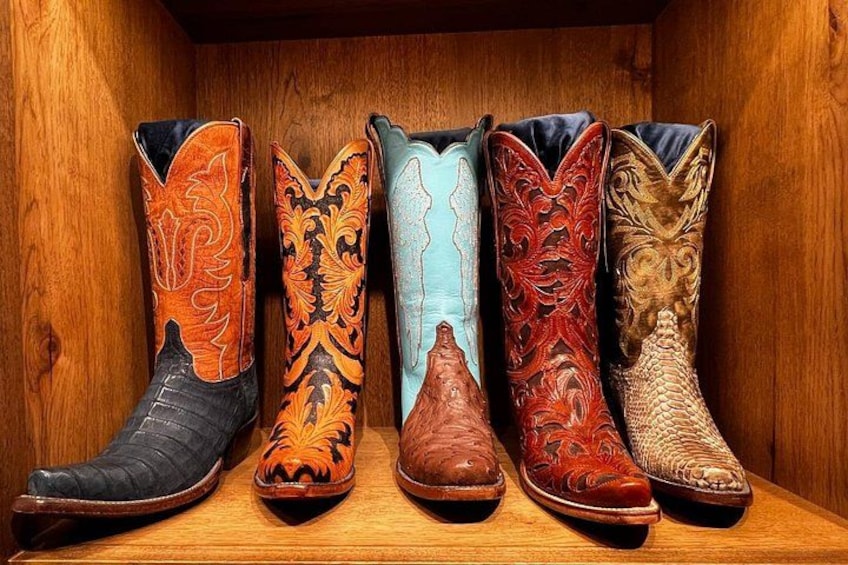 Fort Worth Highlights, Billy Bob’s & John Wayne Day Tour 4