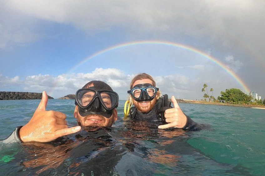 Beginner Scuba Diving Experience with Video Package in Honolulu 2