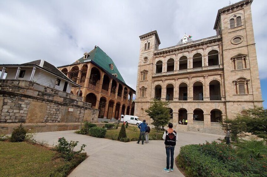 Full Day Private Tour in Antananarivo 3