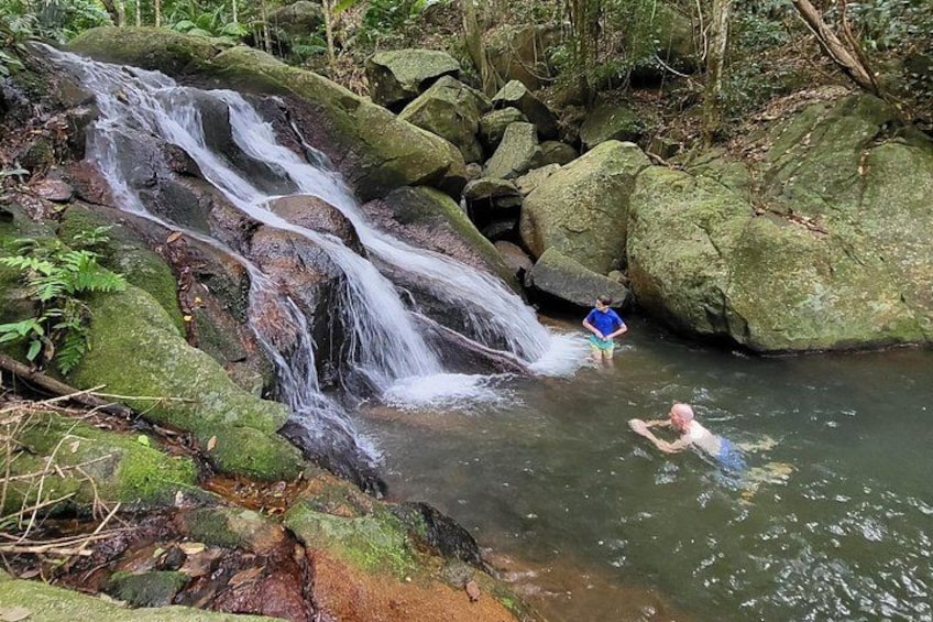 Tioman 4x4 Tour to Juara Beach & Ali's Waterfall 4