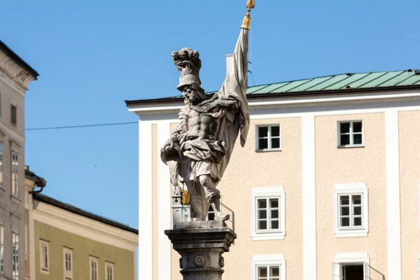 From Vienna to Hallstatt, Salzburg, Alps and Lakes Day Trip 4