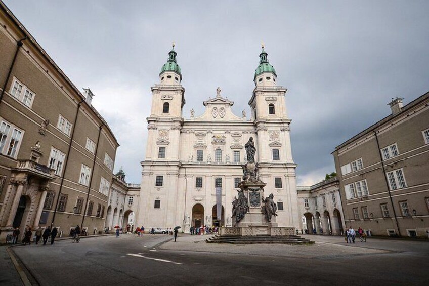 From Vienna to Hallstatt, Salzburg, Alps and Lakes Day Trip 3