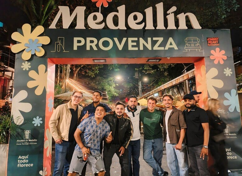 Picture 53 for Activity Medellín NEW 2025: VIP Rooftops, Secret Bars & Local Gems 1