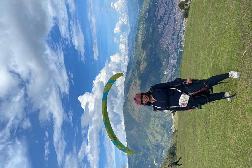 Paragliding tour in Medellín, fly and live a great experience 4