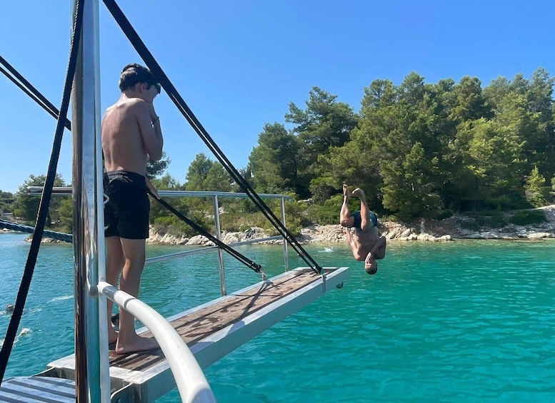 Picture 2 for Activity Split: Blue Lagoon&Šolta Relaxed Boat Tour with Lunch&Drinks 4