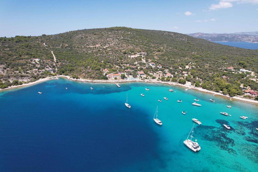 Picture 5 for Activity Split: Blue Lagoon&Šolta Relaxed Boat Tour with Lunch&Drinks 2