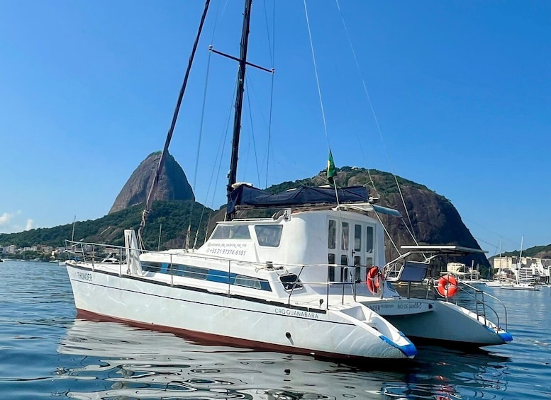 Picture 11 for Activity Rio de Janeiro: Sunset Sailboat Tour with Open Bar 2