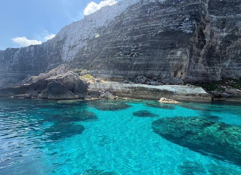Lampedusa: Boat Cruise with Swimming Stops and Italian Lunch 1