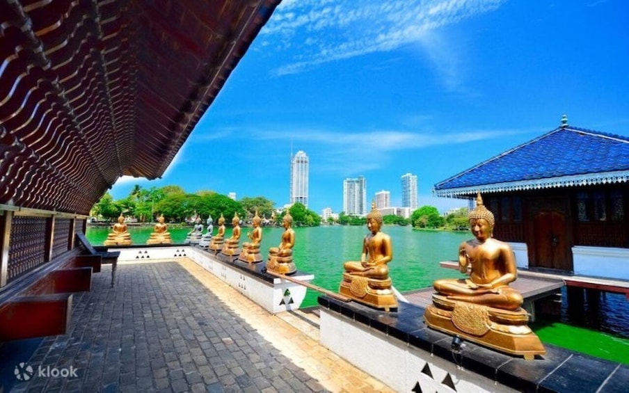 Colombo City Tour Explore History & Different Food Tasting 3