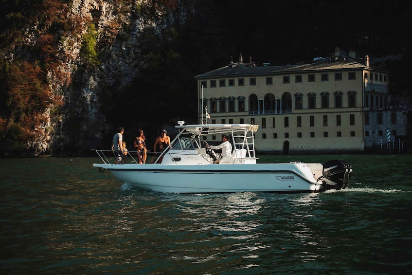 Picture 10 for Activity 2 hours private boat tour on Lake of Como 4