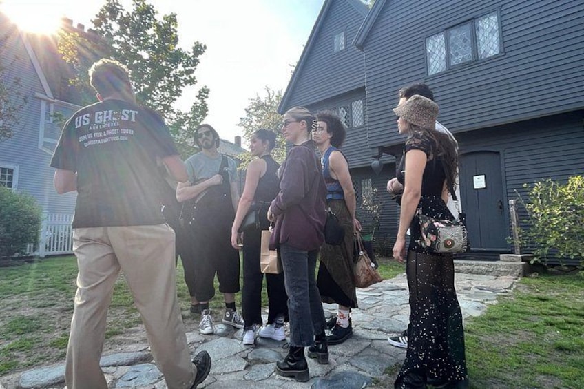 Salem's Enchanted Heritage: A Spellbinding Witch Tour Experience 2