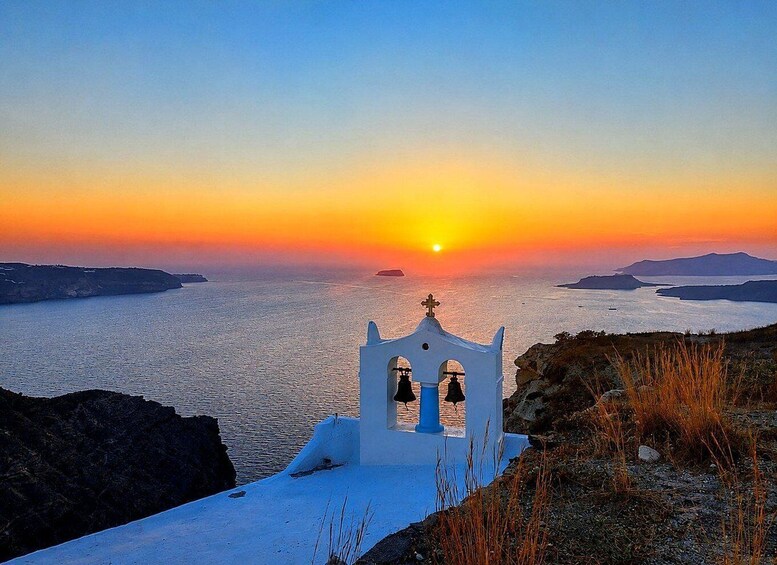 Santorini: Private Full Day Sunset Tour with Dinner 2