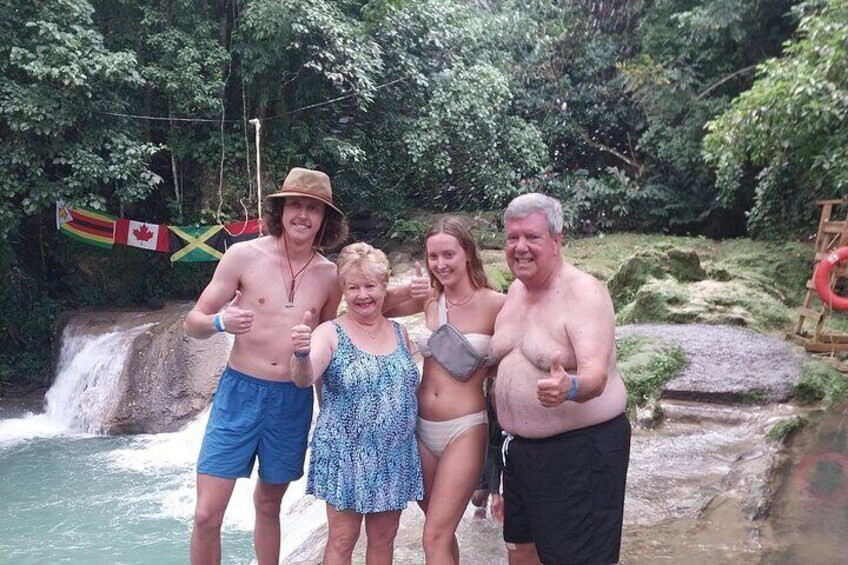 Private Blue Hole and River Tubing Tour