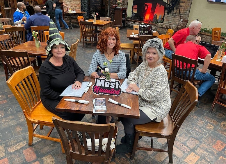 Picture 18 for Activity Spirits of Seville Quarter Haunted History Tour & Lunch 2