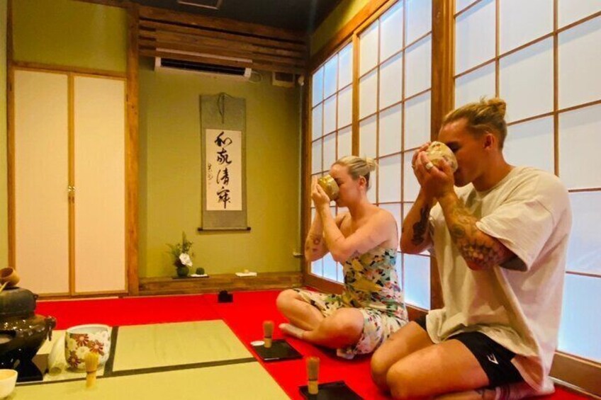Tea Ceremony Experience in Osaka Doutonbori 5
