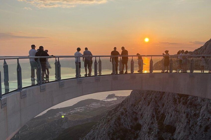Makarska: Skywalk Tour with a Tuk Tuk - Skip the line ticket 2