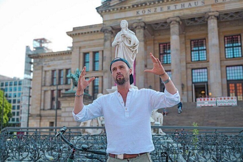 Berlin: Guided Bike Tour to Explore the Highlights 5