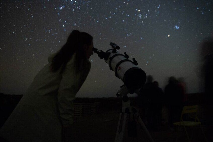 Explore the night sky!