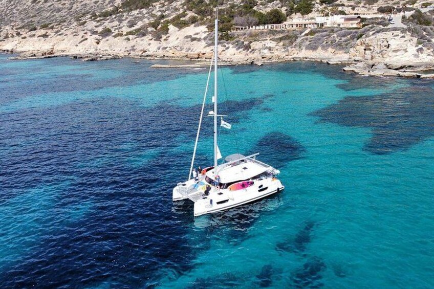 Luxury Catamaran sailing with welcome Drinks Tapas Max10-12Person 2