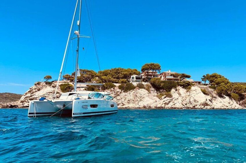 Luxury Catamaran sailing with welcome Drinks Tapas Max10-12Person 1