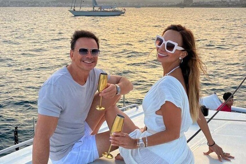 Luxury Catamaran sailing with welcome Drinks Tapas Max10-12Person 2