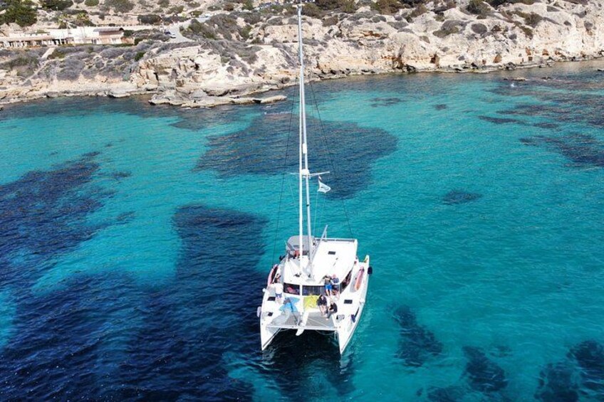 Luxury Catamaran sailing with welcome Drinks Tapas Max10-12Person 2