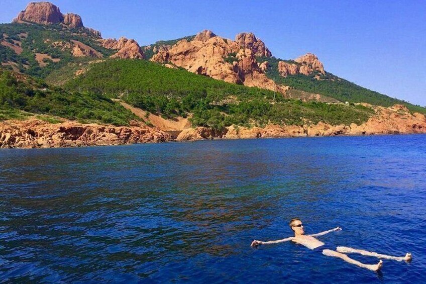 Calanques and red rocks - Departure Saint Raphaël 3