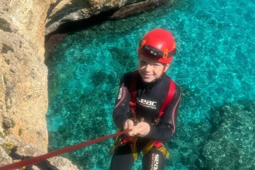 PREMIUM TOUR : Enjoy aquatic caves with caving guides 1